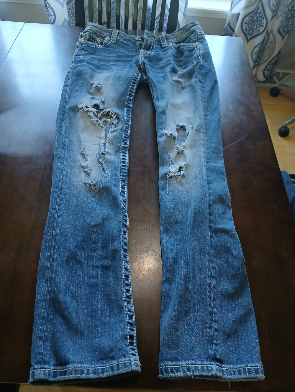Womens MISS ME jeans.